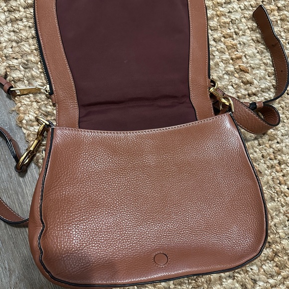 Marc Jacobs cognac crossbody purse - Picture 9 of 12